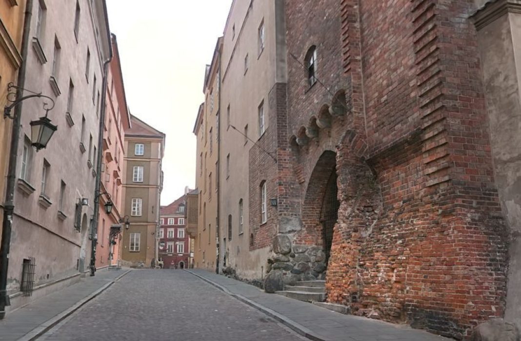 Celna street